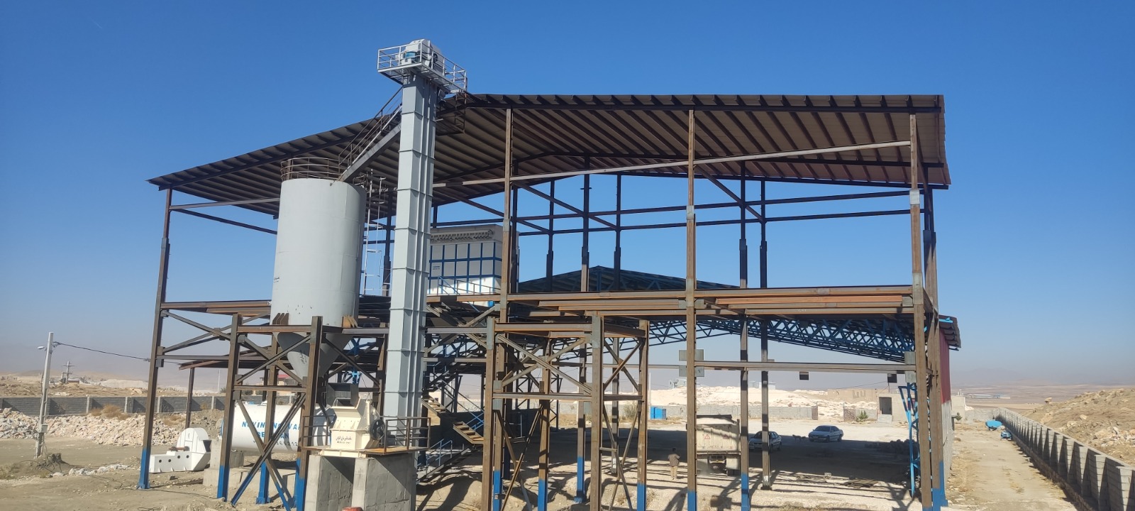 عنوان اسلاید سوم